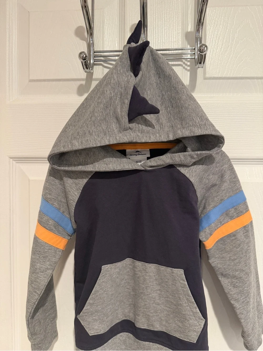 3PC Toddler Boys Shirt Bundle 2T Tommy Bahama OshKosh Old Navy Dino Hoodie